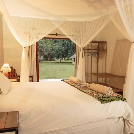 Marula Lodge Mfuwe Extérieur photo